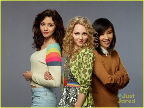 All New Carrie Diaries Tomorrow Watch An Exclusive Clip Carrie