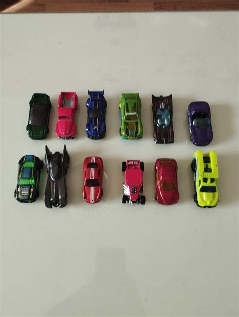 HOTWHEELS 12 Lİ ARABA SETİ Diğer 1686032724