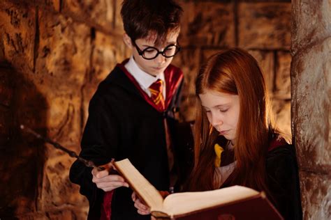 Harry Potter and Hermione with Spellbook · Free Stock Photo