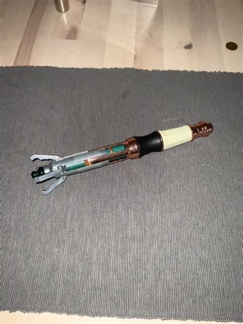 DOCTOR WHO SONIC Screwdriver Universal Remote Wand Company 12th Twelfth