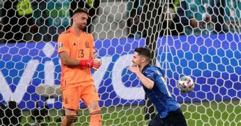 Jorginho Keeps His Cool As Italy Sink Spain On Pens To Reach Euro 2020