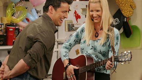 The Real Story Behind Friends’s 'Smelly Cat' Lyrics | Mental Floss