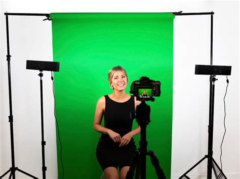 A Beginners Guide To Using Chroma Key Green Screens For Videos