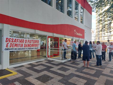 Banc Rios Protestam Contra A Onda De Fechamentos Do Bradesco