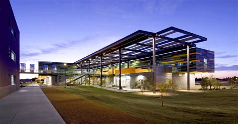 Chandler Gilbert Community College Ironwood Hall / Architekton | ArchDaily