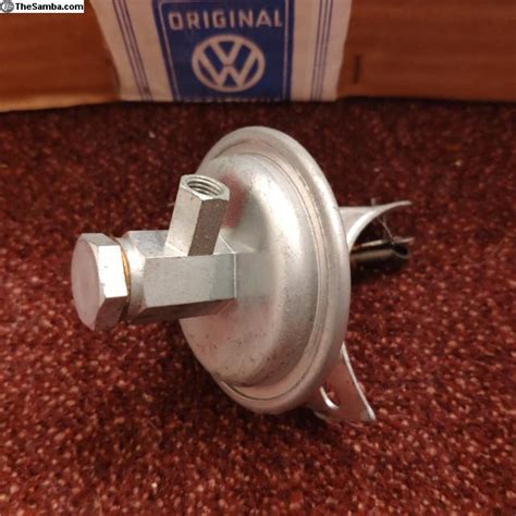 TheSamba VW Classifieds NOS Early 36 Hp Vacuum Can VJU4 BR2