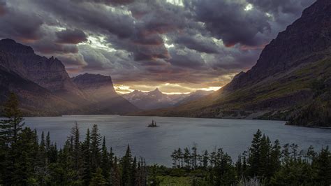 Atardecer en paisaje nublado en parque nacional St Mary Fondo de pantalla ID:6946