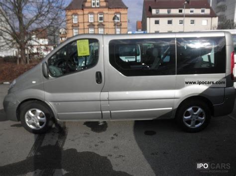 Opel Vivaro Cdti Cosmo Tour L H Car Photo And Specs