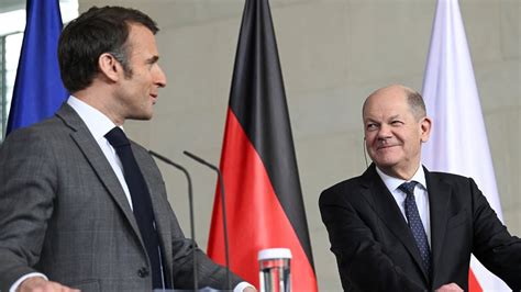 Deutsch Franz Sischer Ministerrat Pressekonferenz Mit Olaf Scholz Und