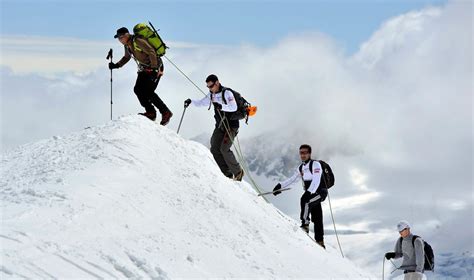 Hill Trekking | Himachal Online