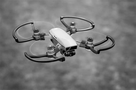 ketahui  aksesoris drone wajib kamu punya terra drone store