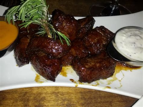 A late-night delivery service will soon join flyers pizza grove city 5