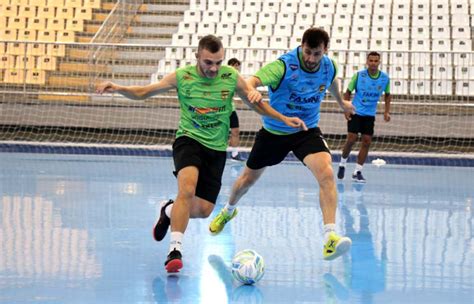 Dia de clássico Jaraguá Futsal visita Carlos Barbosa pela LNF