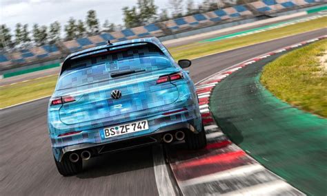 Volkswagen Golf R Mk 8.5 Nets More Power But Loses The Stick - Automacha