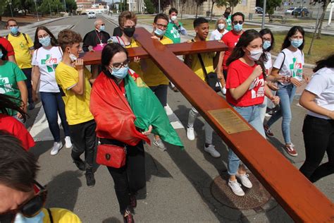 Jmj S Mbolos Da Jornada Mundial Da Juventude Iniciam Peregrina O