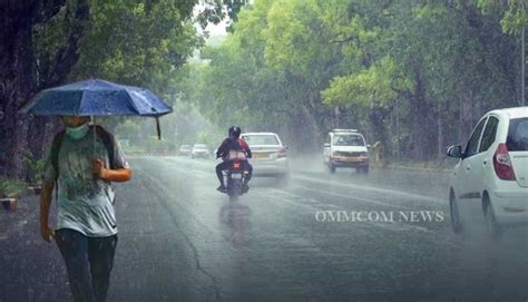 Imd Predicts Light Rain Lightning And Thunderstorm Yellow Warning For 9