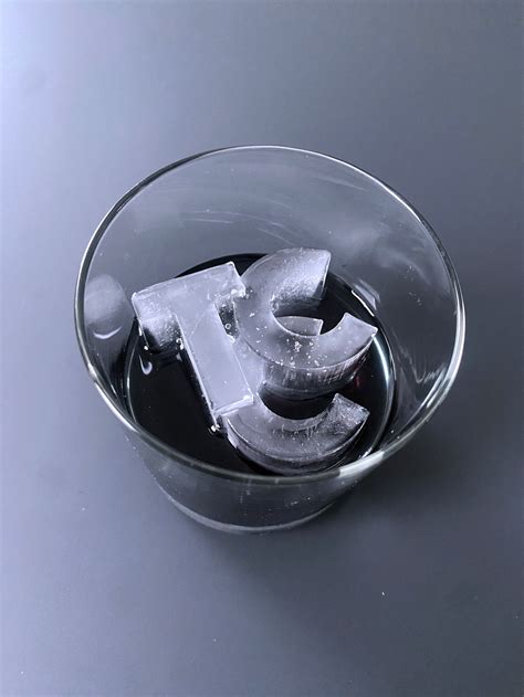 Custom Ice Cube Molds for your cocktails – Honest Ice