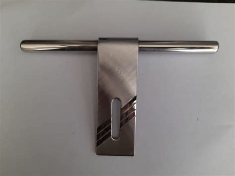 Regular Stainless Steel Aldrop For Doors Aldrop Size 8 At 154