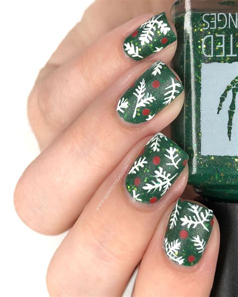 Christmas Nails | Pine Sprig Nail Art — 25 Sweetpeas