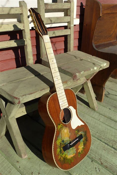 C1930 Stromberg Voisinet Hawaiian Decal Parlor Guitar