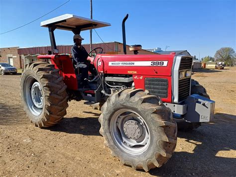 Massey Ferguson 399 Wcanopy