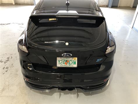 2013 2018 Focus St V2 Rear Diffuser — Vega Motorworks