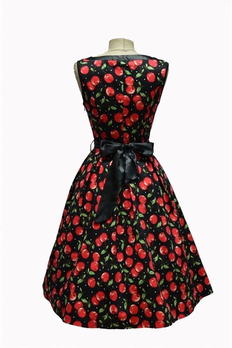 Robe Cerise Pin Up