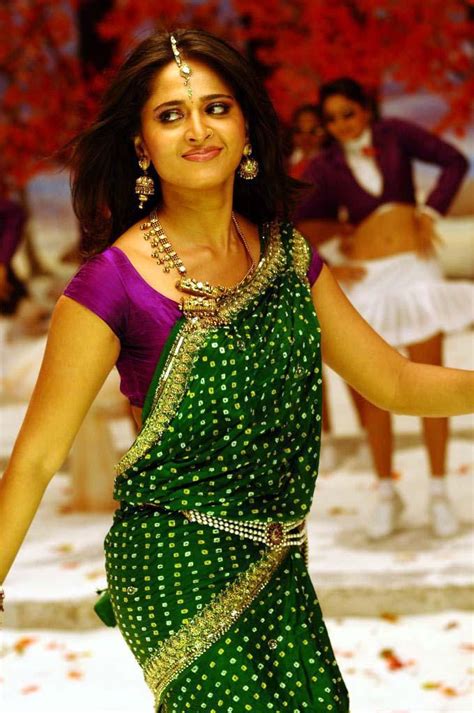 Anushka Shetty Hot Navel In Green Saree X Wallpaper Teahub Io