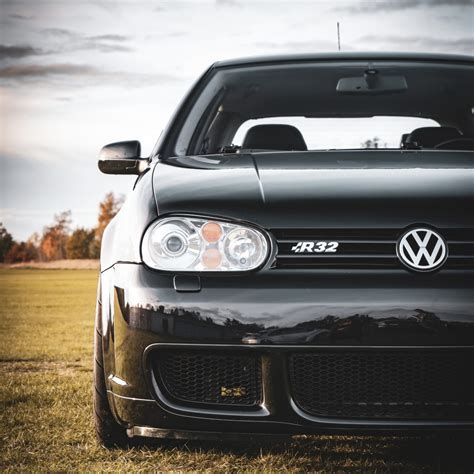 Reproductions for the Golf Mk4 R32: a powerful commitment to a powerful Golf