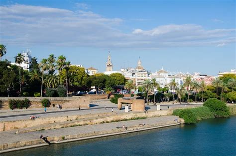 How is the weather? Seville has the best climate of Spain