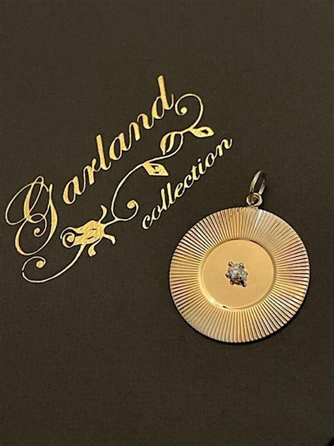 Garland Collection Retro Gold Engine Turned Disc Charm Pendant With