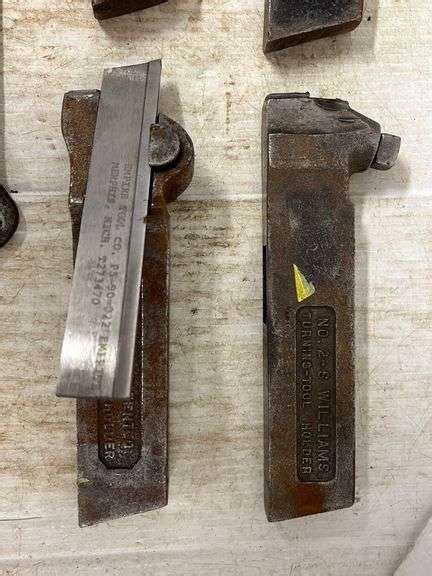 Machinist metal lathe tool holders - Albrecht Auction Service