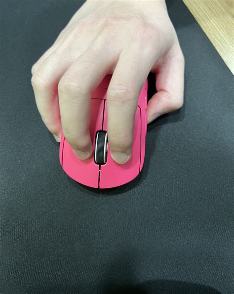 Shroud G303 grip style : r/MouseReview