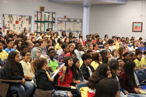 Griffin Middle School STEM competition highlights app design - Cobb Courier