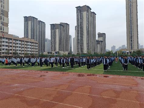 居安思危 防震未然 霞飞路中学郑州八中管城校区开展地震应急避险演练 腾讯新闻