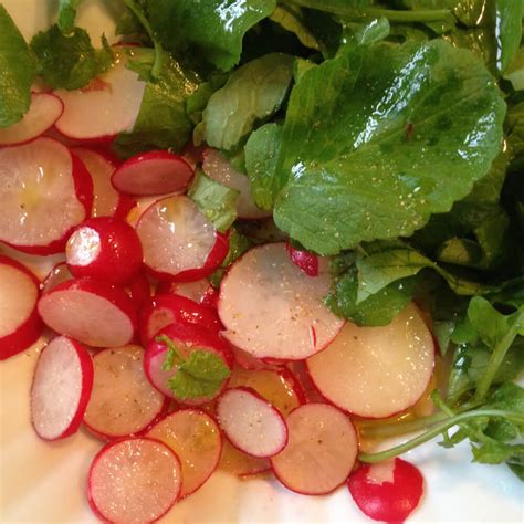 Salade De Radis Avec Les Fanes Journal De Ce Que Je Mange