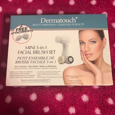 Dermatouch | Makeup | New Dermatouch Mini 3 In Facial Brush Set | Poshmark