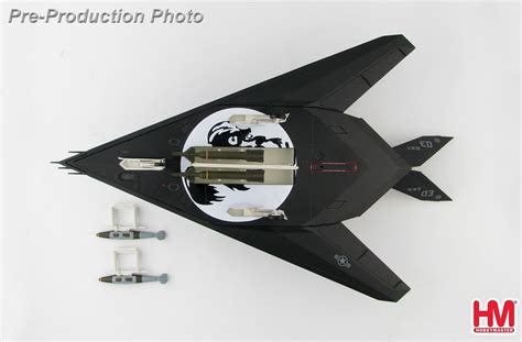 F-117A Nighthawk 85-831 Skunkworks artwork on underside Hobby Master HA5807 scale 1:72 ezToys ...