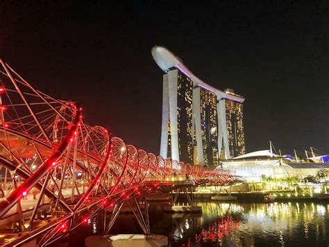 Photo Of Marina Bay Sands Building Complex In Singapore At Night · Free