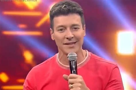 Rodrigo Faro Se Derrete Por Silvio Santos E Lembra Estreia Na Record