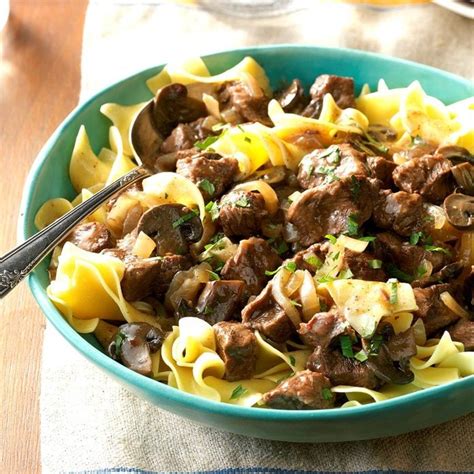 Slow Cooker Beef au Jus Recipe: How to Make It