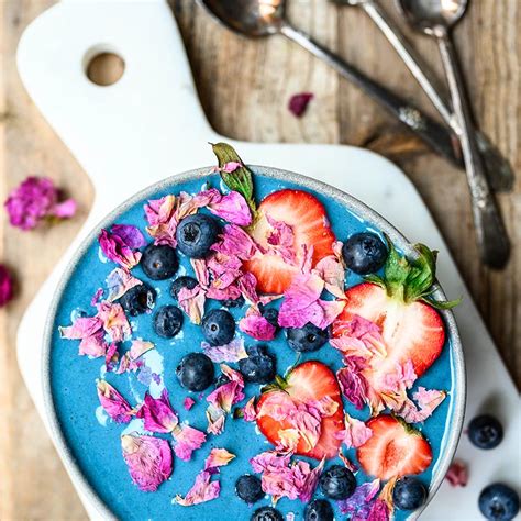 Blue Spirulina Smoothie Bowl Suncore Foods Inc