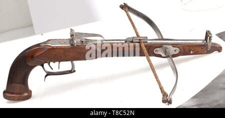 Quarrel or crossbow bolt Stock Photo - Alamy