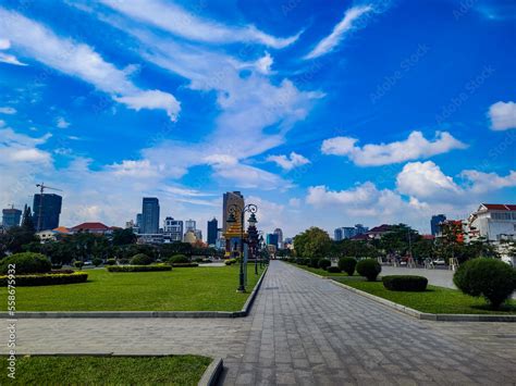 Travel to the beautiful capital city Phnom Penh in Cambodia. Asia ...