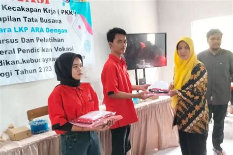 Persiapkan Tenaga Terampil Dindikbud Demak Gelar Pendidikan Kecakapan