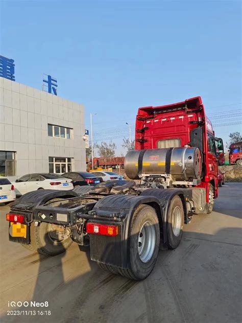 Horgos In Stock China Shacman Truck Head X3000 F3000 X5000 385hp 430hp