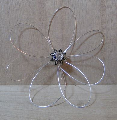 Amazing Pink Wire Flower Tutorial