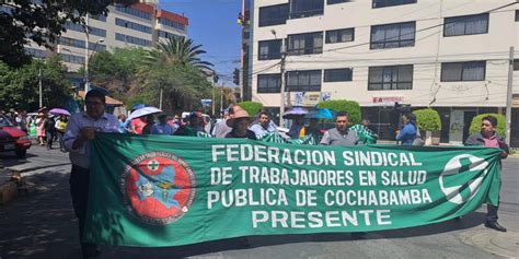 Trabajadores En Salud Salieron A Las Calles En Movilizaci N Contra La