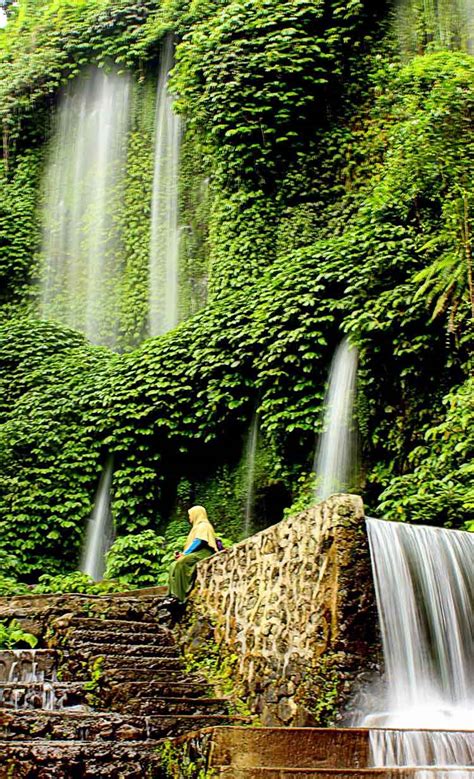 Awet Muda Di Air Terjun Benang Stokel Dan Benang Kelambu