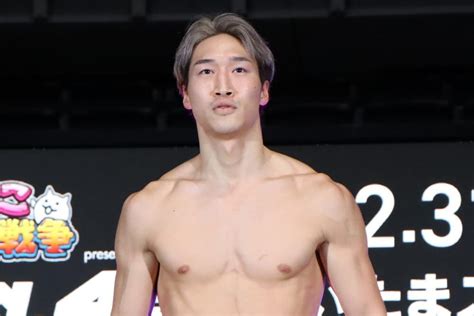 【rizin】スダリオ剛との因縁に決着つけた安保瑠輝也に榊原ceoがベアナックルファイトを提案、安保は年内に海人との対戦を熱望 ゴング格闘技